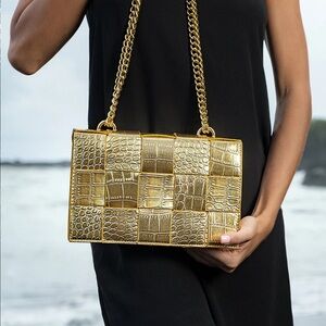 Verano Hill crocodile pattern cross body bag gold